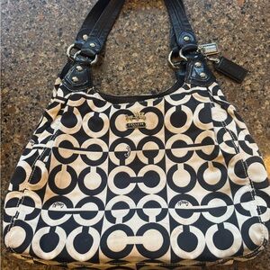 Coach Black and White Patterned Women's Bag AND Dust Bag
